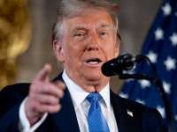 Трамп анонсировал переговоры с Путиным 18 марта