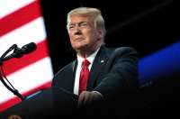 Трамп намерен усилить контроль над передачей секретной информации Конгрессу
