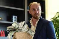 Oleksandr Prochukhan’s \