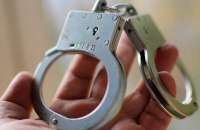 Суд продлил арест бывшей сотруднице \