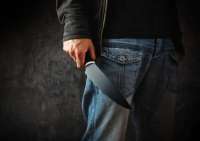 В центре Петербурга мужчина атаковал прохожих после ссоры с женой