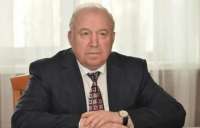 Александр Вайдуров за условный снег на "Манжероке" сел условно