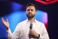 Вэнс подчеркнул, что Россия демонстрирует гибкость в переговорах, связанных с Украиной