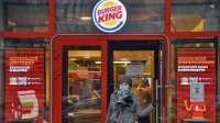 В Burger King запахло жареным