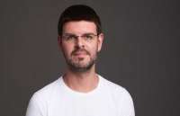 Правоохранительные органы арестовали руководителя управляющей фирмы «Станкозавод» Никиту Петухова