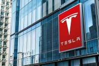В Tesla стартовал поиск нового генерального директора на фоне проблем с прибылью