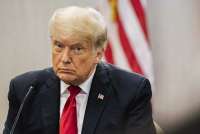 Трамп рассматривает варианты удара по Ирану, сообщает WSJ
