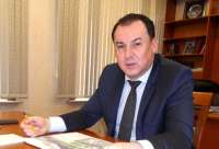 По подозрению в получении взятки в сумме 1 миллион рублей был задержан руководитель Лужского района Юрий Намлиев