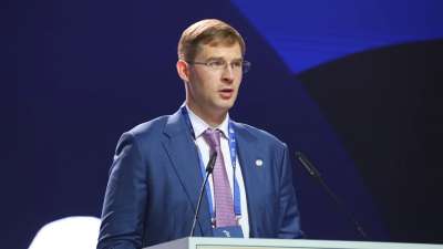 Кремль поздравлял, Генпрокуратура готовила конфискацию