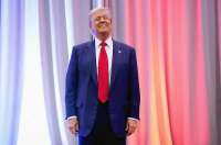 Дональд Трамп объявил о поединке UFC во дворе Белого дома