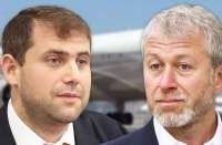Олигархи Роман Абрамович и Илан Шор разработали план, позволяющий обойти санкционные ограничения и отмывать деньги для Кремля