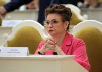 Петербургский депутат Рахова и «мертвые души» в престижной школе