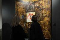 В Екатеринбургском музее вандалы повредили картину «Театр»