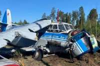 В интернете появились снимки с места аварийной посадки Ан-2 в Забайкалье