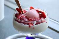 Пассажирке бизнес-класса «Аэрофлота» подали мороженое с осколком стекла