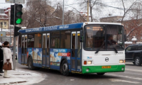 На Радоницу в Петербурге увеличат количество автобусов до кладбища