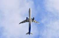 Лайнер авиакомпании «Уральские авиалинии» совершил посадку на запасном аэродроме и приземлился в Астрахани