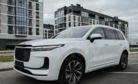 Китайский автогигант пригрозил отключением «серых» электромобилей в России