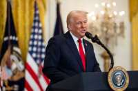 США приступили к отправке предупреждений о тарифах в другие государства