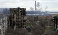Пятеро украинских военных сложили оружие и покинули \