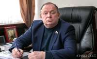 Экс-сенатора из Новосибирска устроили в колонию на 5 лет за взятки и мошенничество