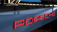 Porsche уменьшила прибыль на 91% и начала увольнения сотрудников