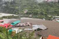 В Индии оползень уничтожил деревню: пропали более десяти человек, имеются жертвы