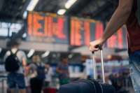 Рейс из Екатеринбурга в Турцию был отложен на 16 часов