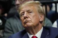 Трамп отметил, что трехсторонняя встреча с Путиным и Зеленским имеет большее значение, чем саммит на Аляске