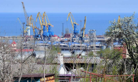 Порт Мариуполя начал работу в обычном режиме после разминирования