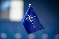 НАТО столкнулось с четырьмя кризисами и рискует развалиться из-за Трампа
