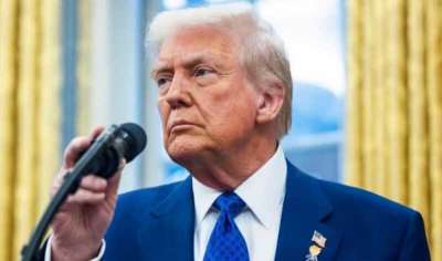 Трамп отреагировал на нападение Ирана призывом к миру