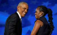 Барак Обама снова появился без Мишель на матче \