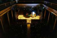 В Белгороде концерт продолжался при свечах после атаки на теплоэлектростанцию