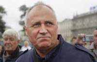 Оппозиционного политика Николая Статкевича снова отправили в тюрьму после того, как он отказался покинуть Беларусь