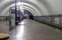 Петербуржцев не пустили в метро из-за разряженных электронных устройств