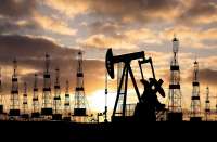 Цены на нефть не могут стабилизироваться из-за военных действий на Ближнем Востоке
