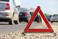 Два грузовых автомобиля столкнулись и блокировали движение в Москве