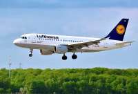 Руководитель авиакомпании Lufthansa подвергает критике правительство Германии за недостаток поддержки авиационной отрасли
