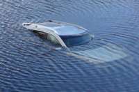 В Петербурге девушка погибла в реке из-за пьяного водителя Porsche