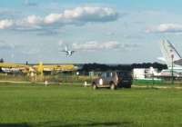 В Подмосковье из-за неполного раскрытия парашютов погиб парашютист