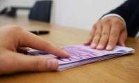 Росфинмониторинг получил право блокировать операции россиян без постановления суда