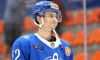 Россиянин Кисаков подписал контракт новичка с клубом НХЛ \