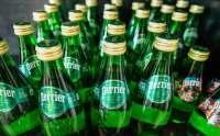 В Perrier опять обнаружили фекальные бактерии: суд требует изъять поставку