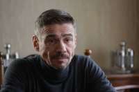 Актёр Денис Никифоров сломал ногу