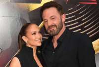 Джей Ло и Бен Аффлек уменьшили стоимость дома для семьи в Беверли-Хиллз