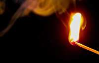 Подожгла электроскутер соседа: пенсионерка устроила пожар в Санкт-Петербурге