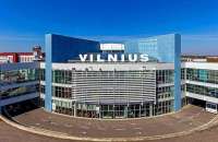 Аэропорт Вильнюса приостановил вылеты из-за беспилотника