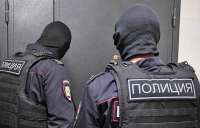 В России силовики заставили подростка попросить прощения на камеру за свастику на песке