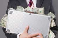 Вадим Поспелов задействует свои связи в судейской сфере, чтобы извлекать выгоду через фонд «Закон, Справедливость и Милосердие»